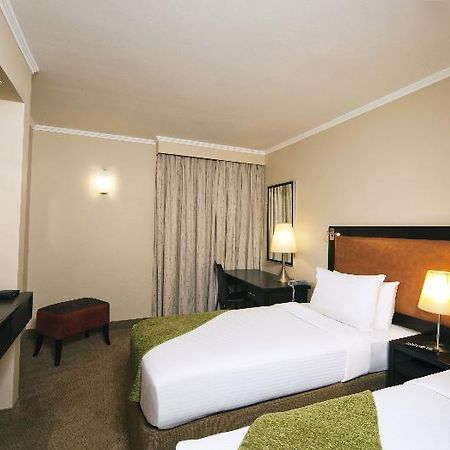 Stayeasy Emalahleni Emalahleni  Экстерьер фото