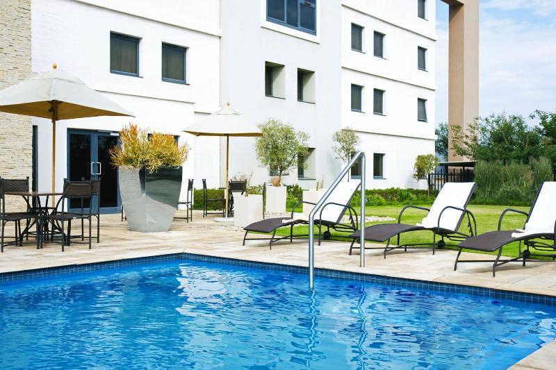 Stayeasy Emalahleni Emalahleni  Экстерьер фото